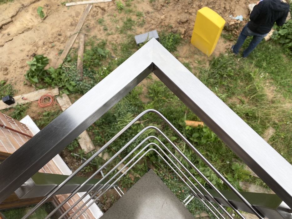 Balustrada spawana nierdzewna