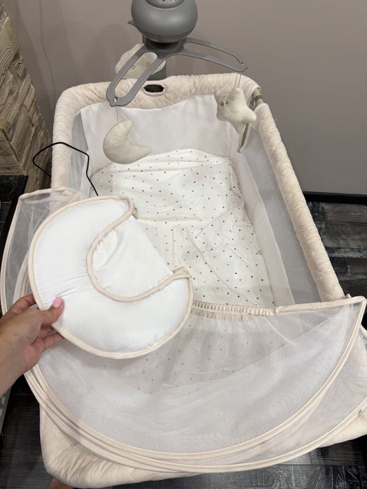 Продам ліжечко Carello bloom