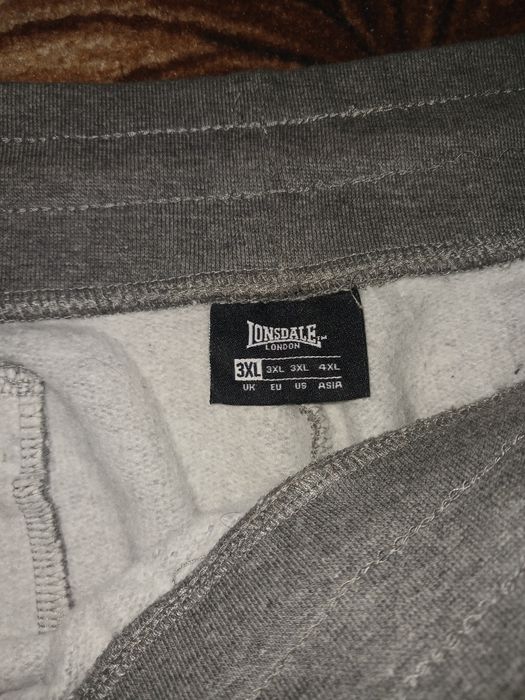 Короткі Штани lonsdale