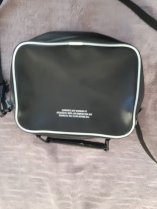 Сумка чорна adidas оригінал