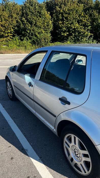 VW Golf IV 1.9 TDI 100cv (PD) | Pintura Nova | 220.000 km | Nacional