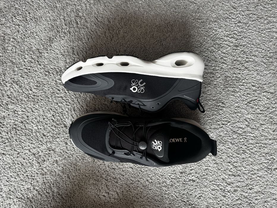 ON X LOEWE кросівки