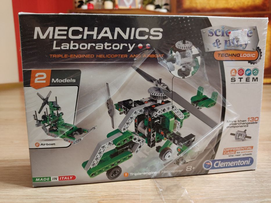 Mechanics Laboratory, Clementoni, Helikopter lub poduszkowiec