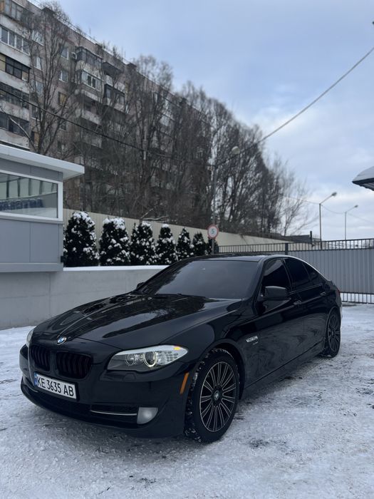 Продам BMW f10 2.0 xdrive 2012