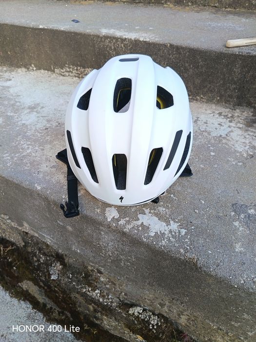 Capacete specialized