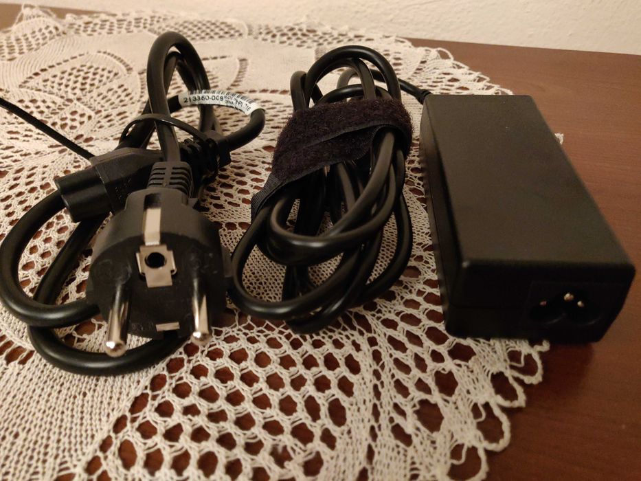 Zasilacz do laptopów HP, nowy, 19,5 V 65 W