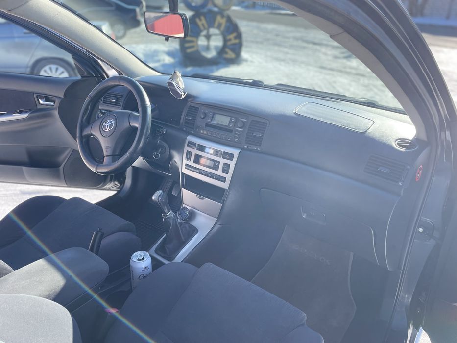 Продам тойота  корола 2.0 дизел 4д4 мкпп