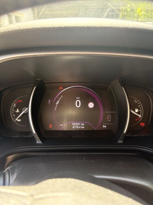 Renault Megane Sport Tourer 1.5DCI — photo 5