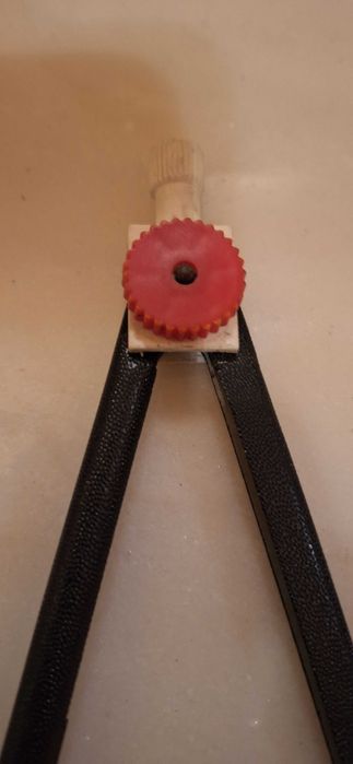 Material escolar - Compasso para lápis ou canetas