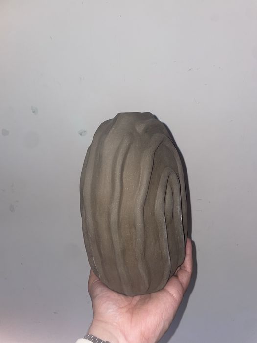 Jarra em cerâmica negra