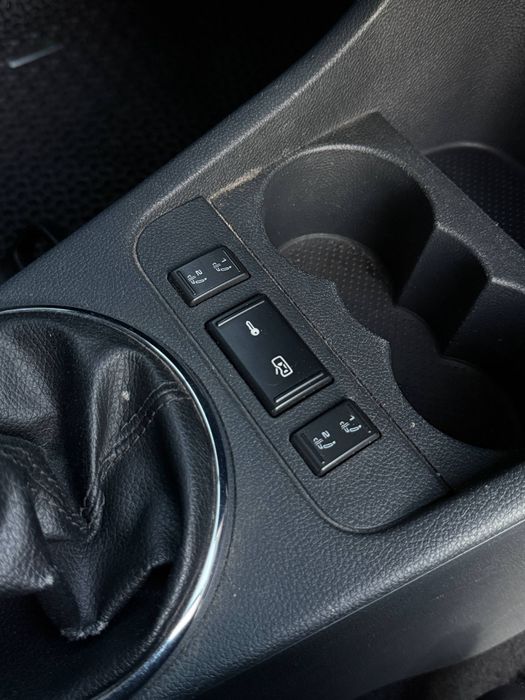 Scoda fabia………..