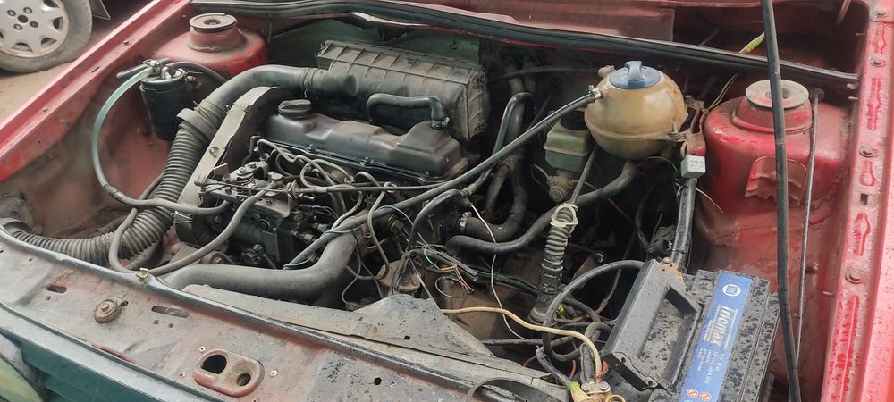 Продам хорошого економного гольфіка