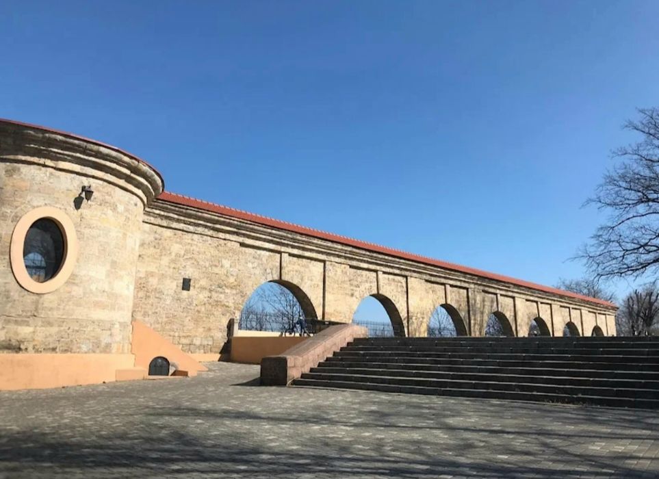 2 кімнатна квартираПарк ШевченкоКімнати роздільні.Цегляний будинокГАЗ.