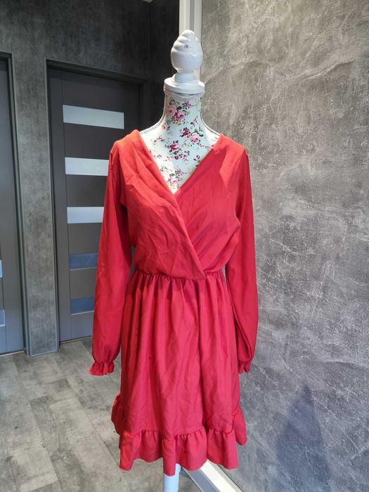 Nowa sukienka S / M Pakuten