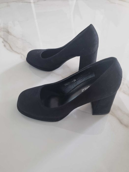 Nowe buty czułenka szpilki czarne 39 38