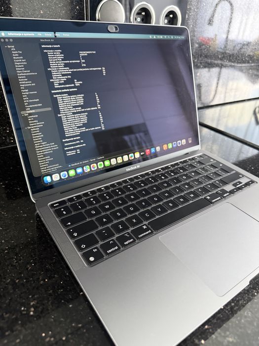 MacBook Air M1 | 16GB RAM | 512GB SSD | Space Gray | Bateria 100% / 50 cykli! 2021r