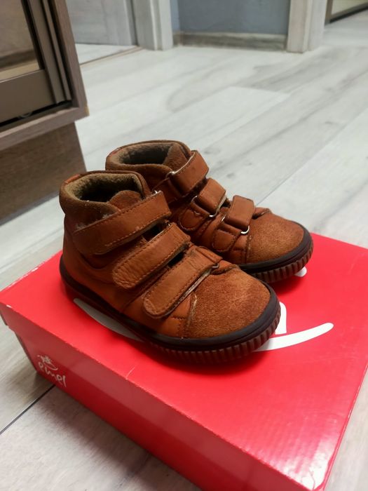 Buty dziecięce firmy Emel