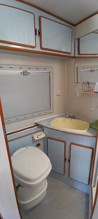 Autocaravana capucine