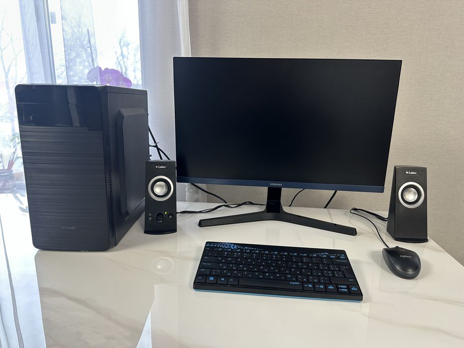 Продам ПК комплект (монітор 24, wi-fi, клавіатура, мишка та колонки)