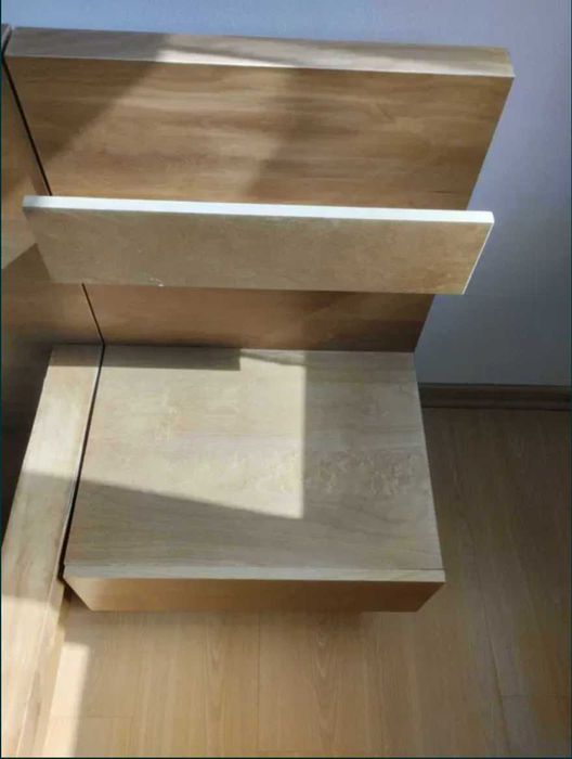 Estrutura de Cama de Casal + Mesa de Cabeceira - Tom Carvalho