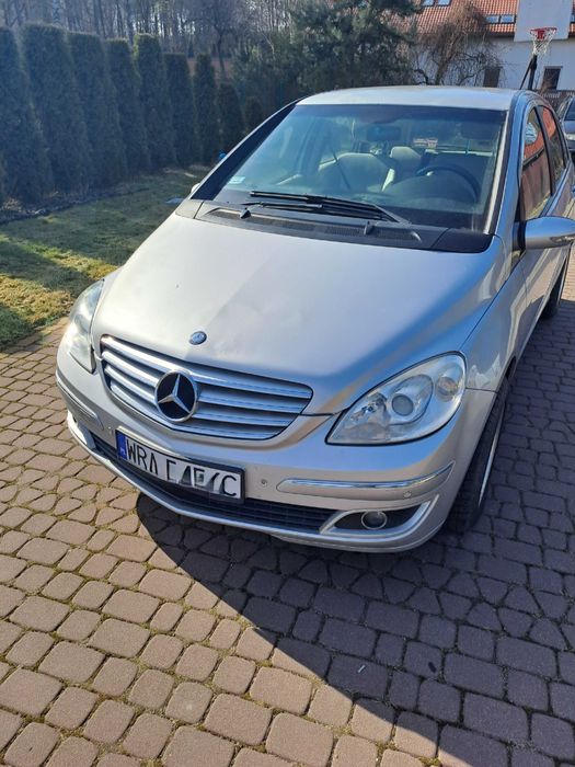 Mercedes-Benz B klasa