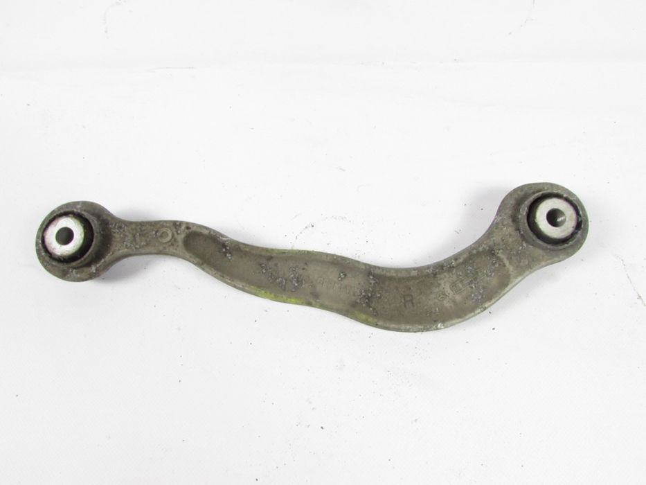 Braço Mercedes-Benz S-Class Ref: 0008286
