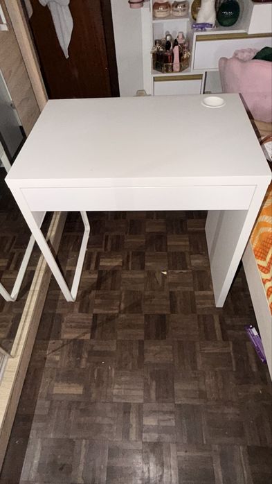 Secretaria de escritorio nova