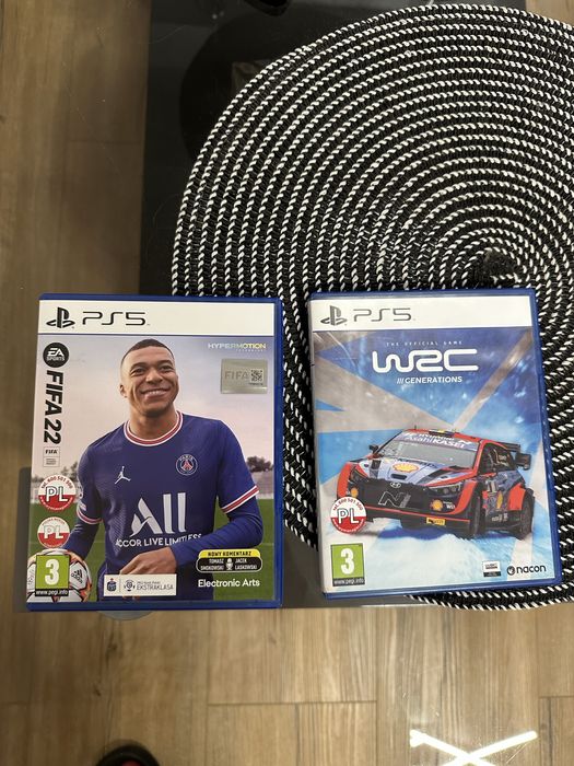 Konsola PS5 plus gry