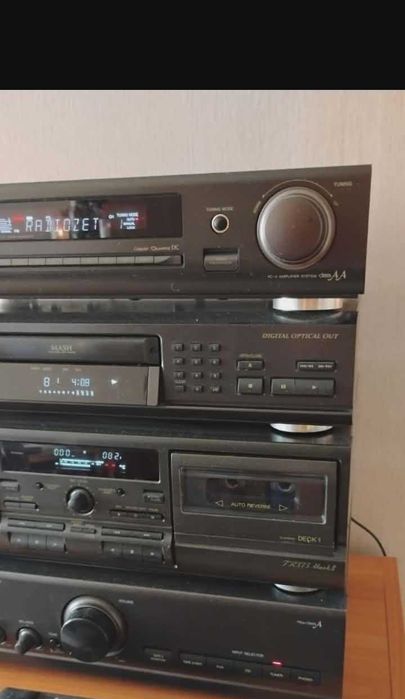 Wieża Technics z kolumnami