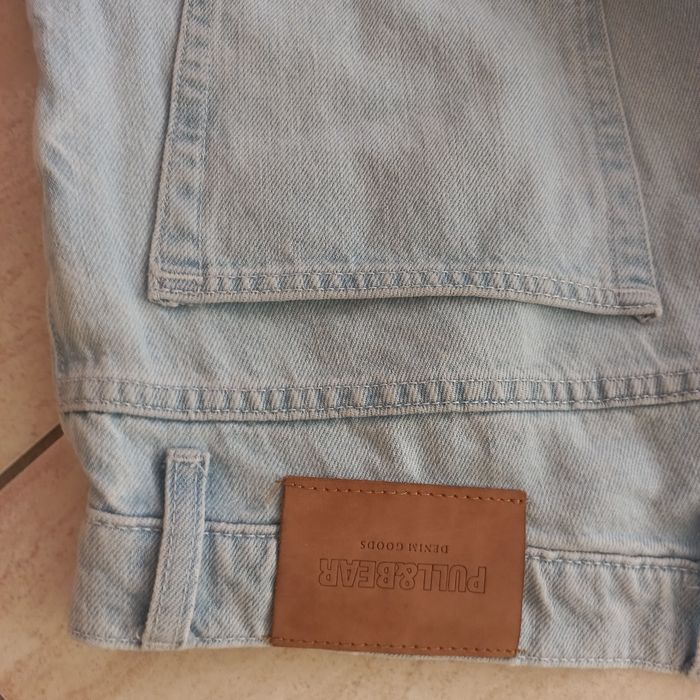 firmowe spodnie jeans-PULL&BEAR-rozmiar-32-L