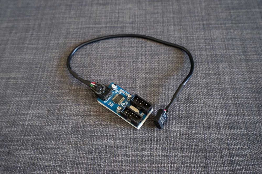 Adaptador USB 2.0 Interno Conector 9 Pinos (1 para 2) – Splitter/Header Hub