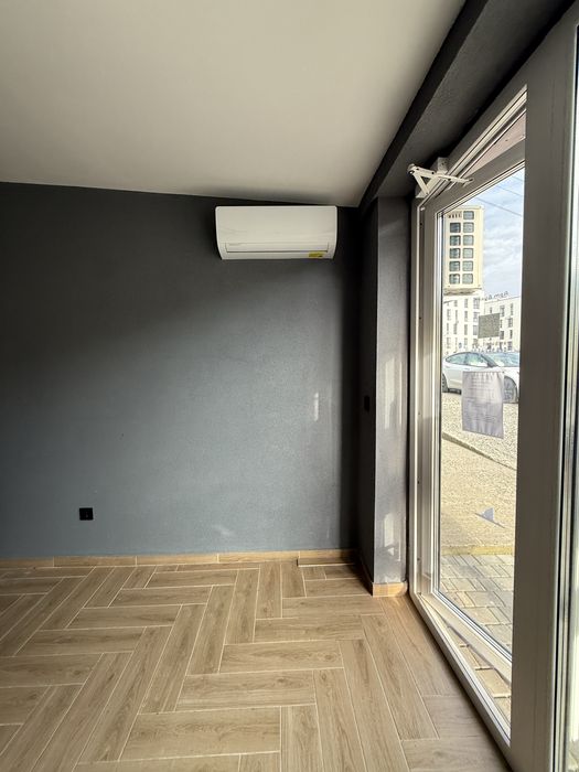 Продаж комерційного приміщеня/Новий район/Жк Олійник