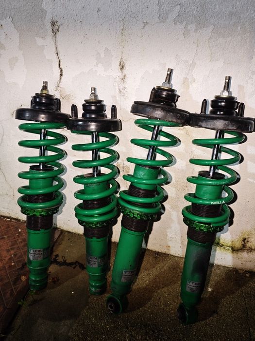 Vendo coilovers TEIN Street Advance Z