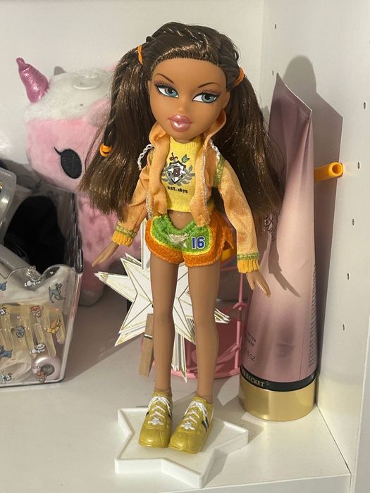 lalka bratz Yasmine Class
