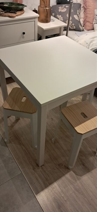 Stół Hauga Ikea biały