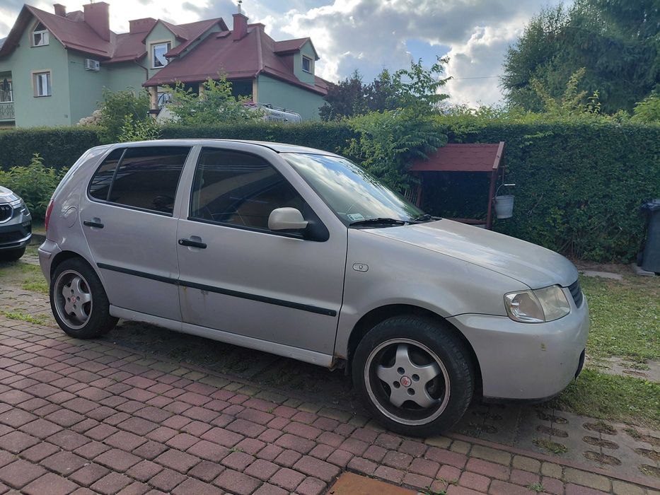 Volksvagen Polo 1.4 rocznik 2000