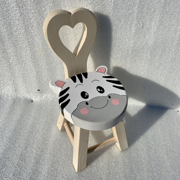 Дитячі кріселка