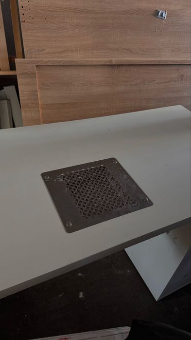 2 stoliki manicure z pochłaniaczami TERI Turbo + komoda