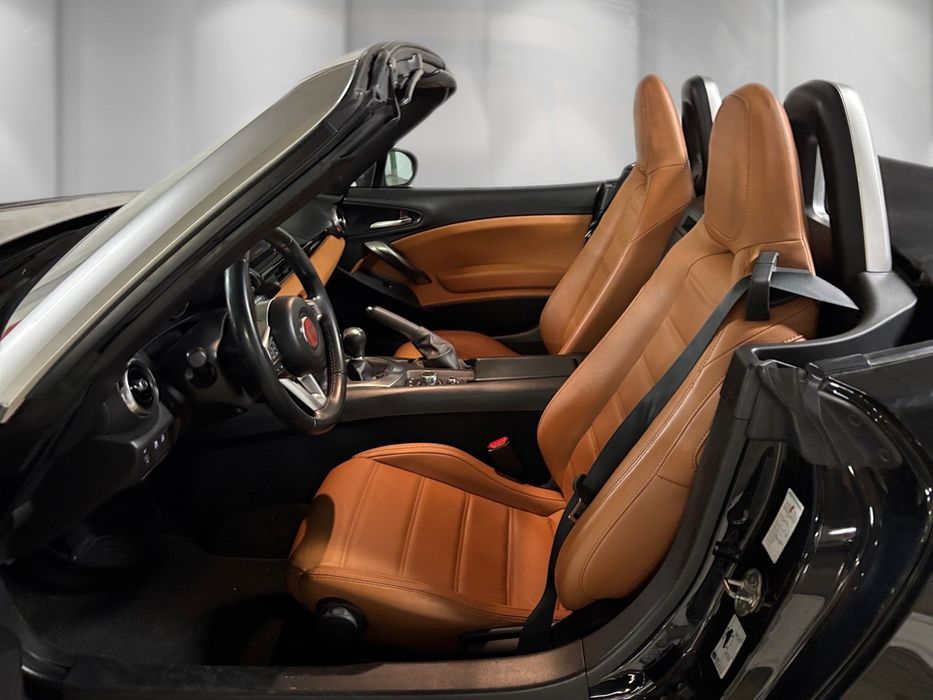 Fiat 124 Spider 1.4 MultiAir Turbo Lusso