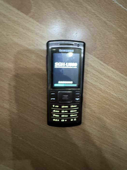 Stary Sprawny używany telefon Samsung SGH U800 bez ładowarki
