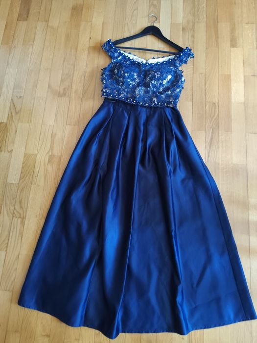 Conjunto muito elegante de cerimónia