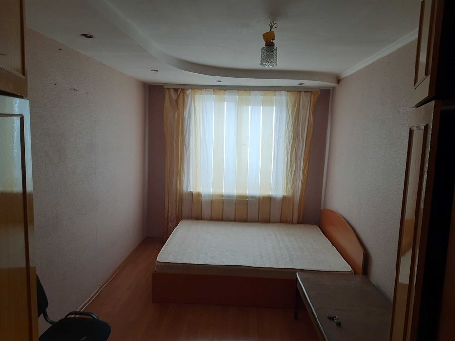 метро Черниговская - пешком Хозяева