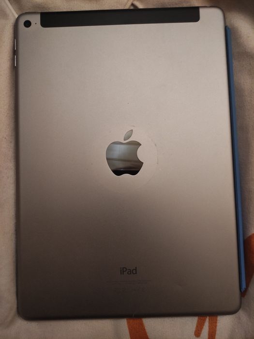 Продам IPad air 2