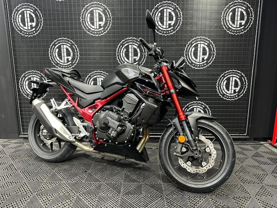 Honda CB 750 HORNET (ACTIVE CAMPAIGN)