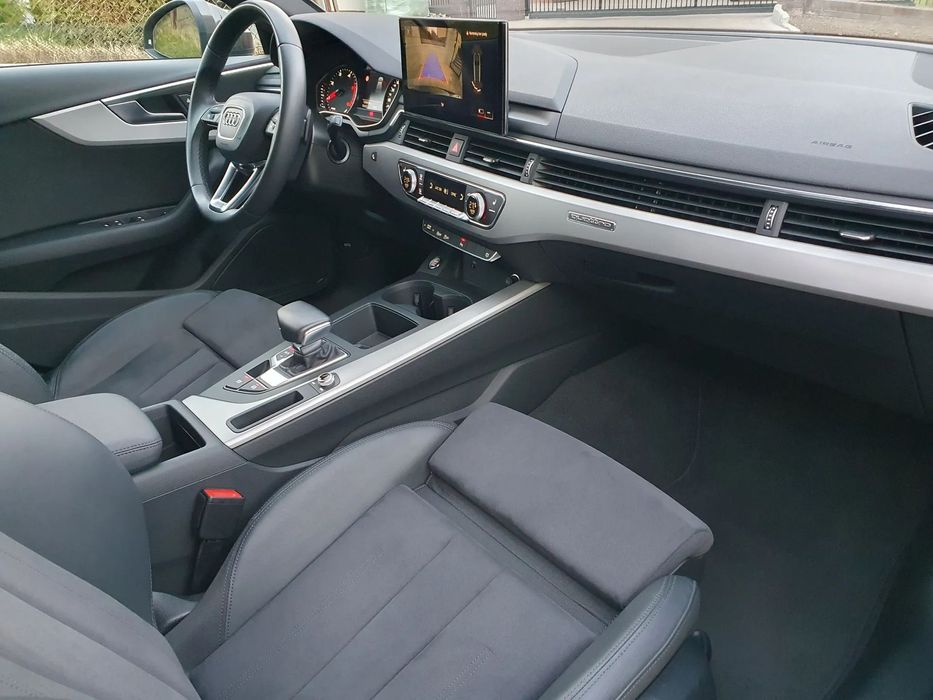 Audi A4 Avant Quattro,Matrix,S-LINE,AlcantaraKamera,Bezwypadk.