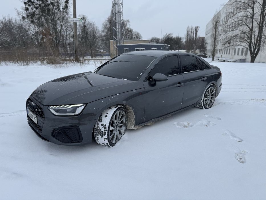 Audi A4, Premium Plus 45 TFSI QUATTRO