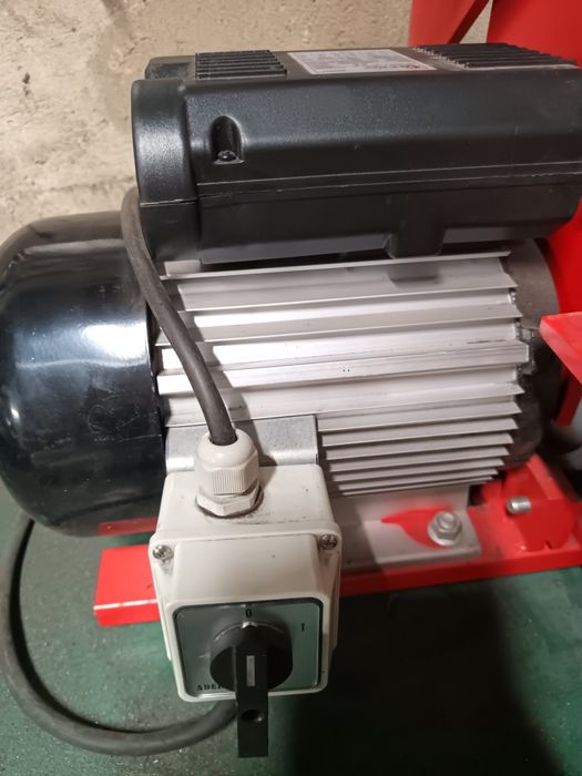 Silnik trójfazowy 2.2 KW 2900