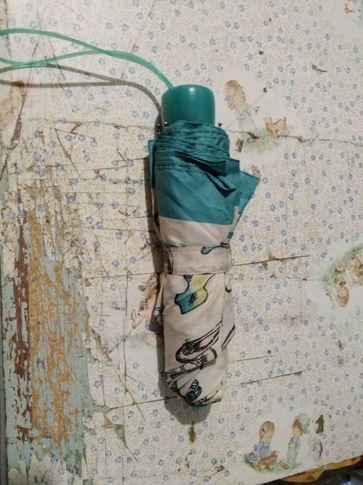 Vendo   chuva bom estado