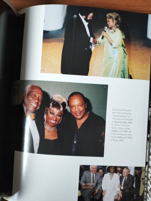 CD duplo + livro Celia Cruz - The Legend