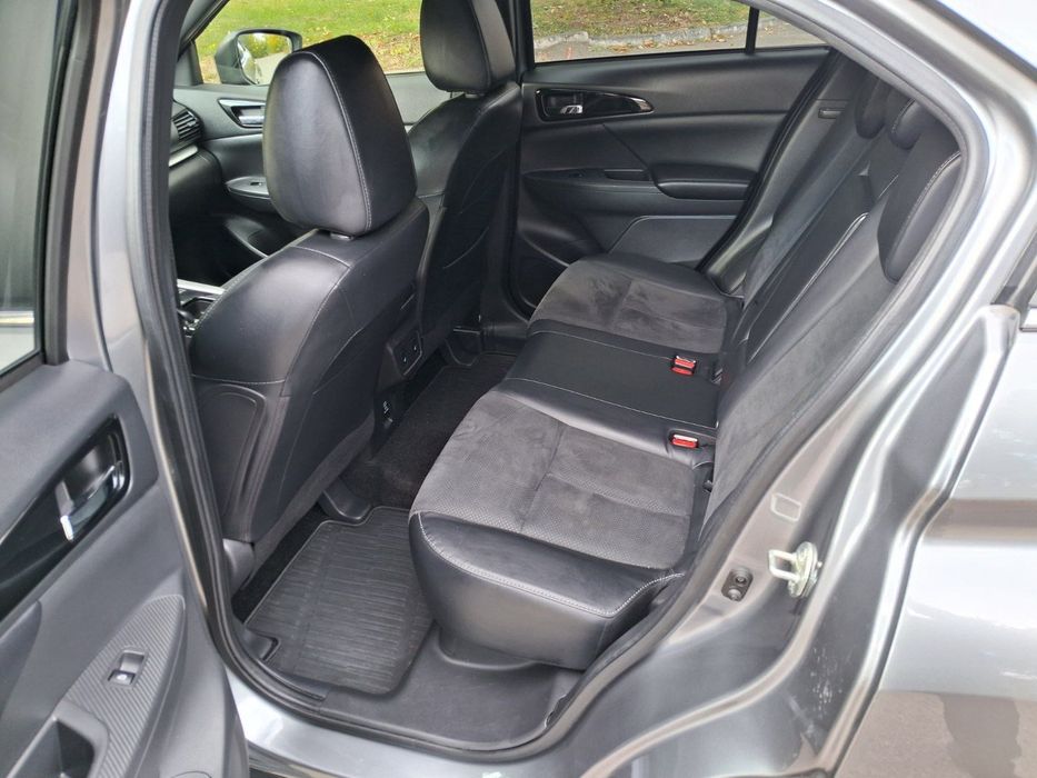 Продам Mitsubishi Eclipse Cross 2022 года.